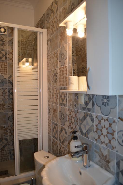 Kentrikon Deluxe Apt. เทสซาโลนิกิ ภายนอก รูปภาพ